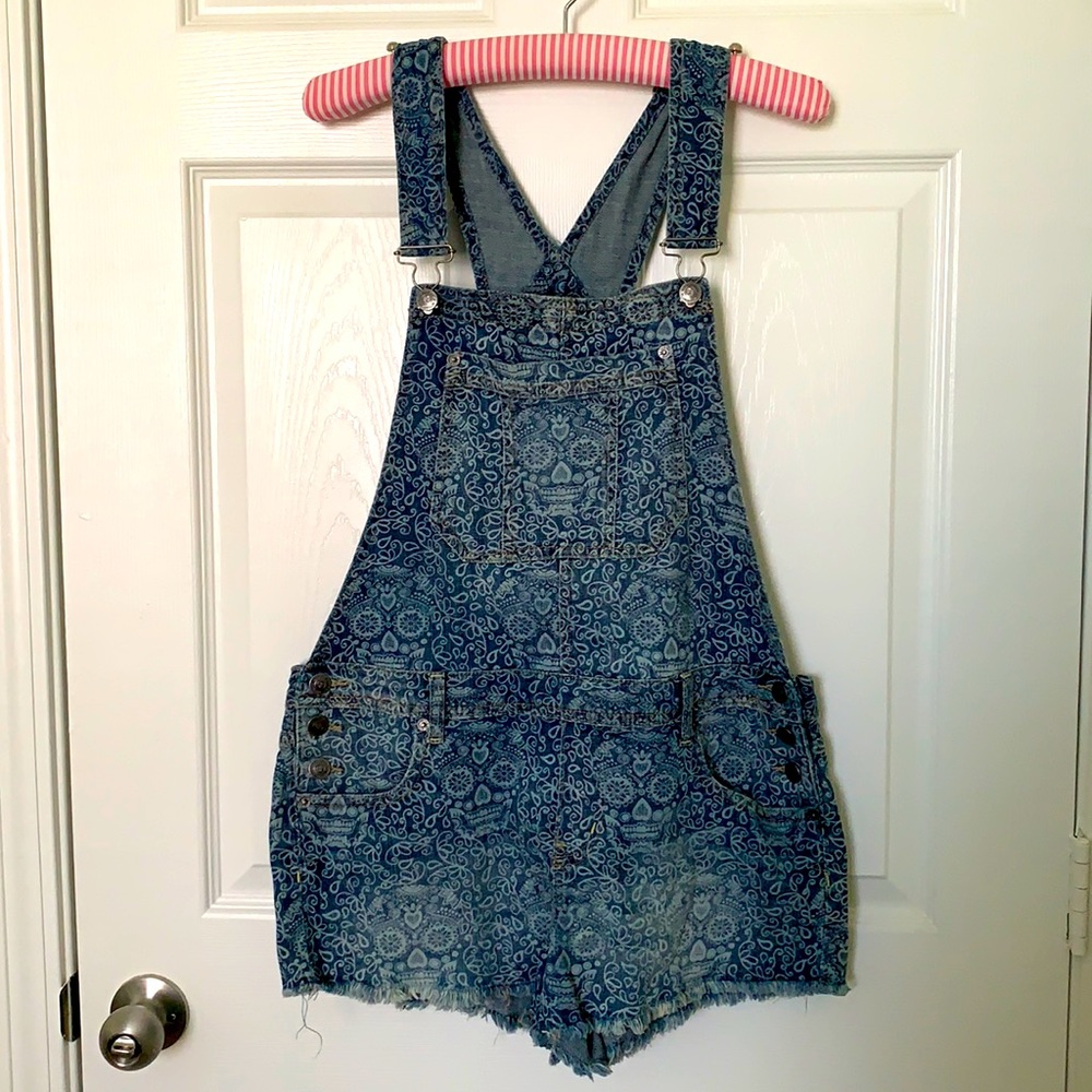 Cute sugar skull short overall